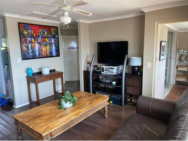 2 Bedroom Property for Sale in Gordons Bay Western Cape